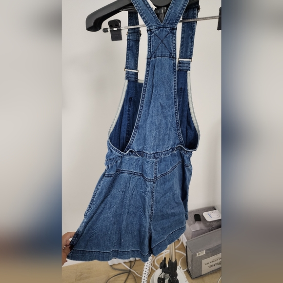 Wilfred soft denim overall shorts size xxs - Picture 3 of 4